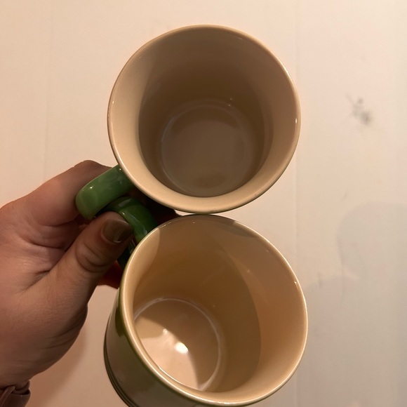 Set of TWO Le Creuset Espresso Mugs Green - Picture 7 of 7